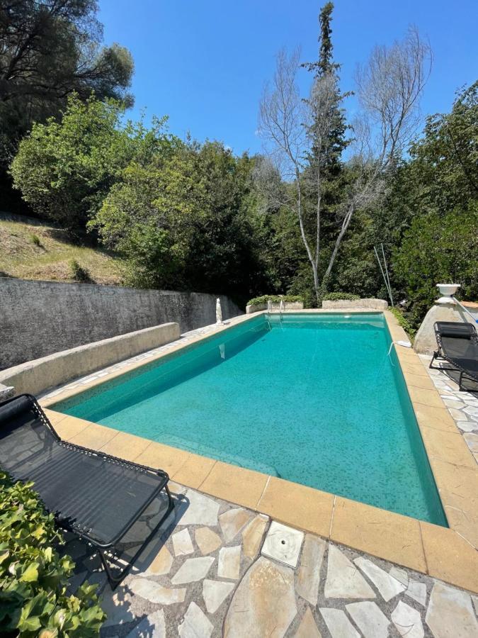 Studio En Bas De Villa Avec Piscine Proche Bord De Mer Cagnes-sur-Mer Exterior photo